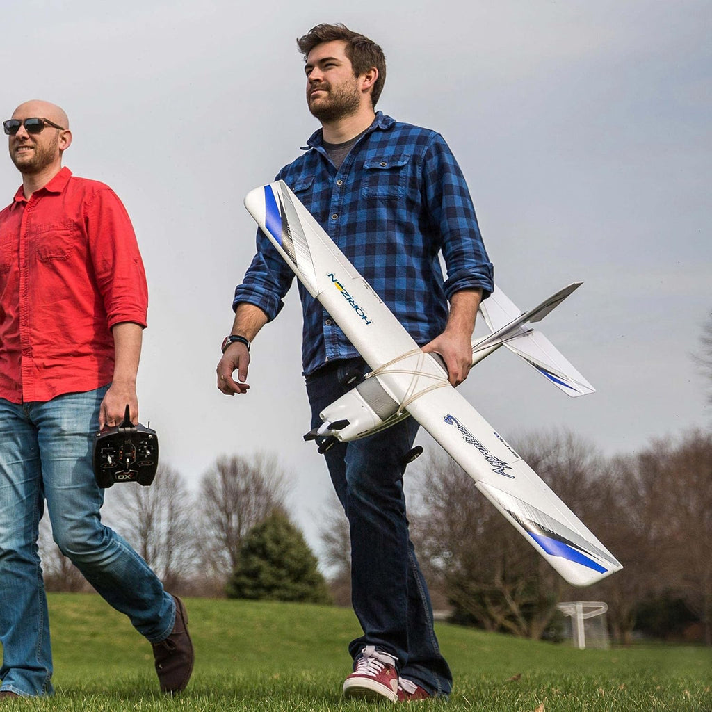 White RC Airplane 1.2m RTF Basic Q800081