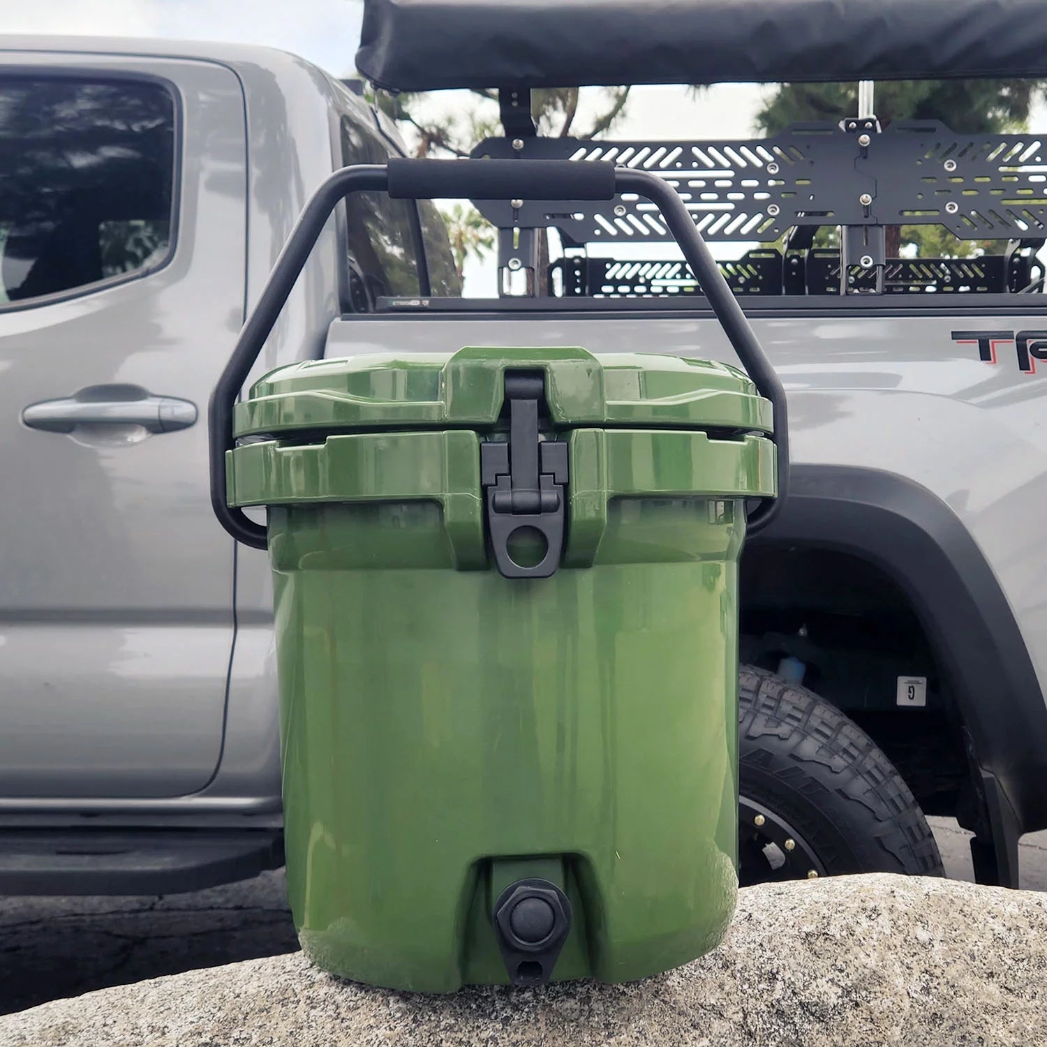 5 Gallon Rotomolded Water Cooler Jug Dispenser Z4201