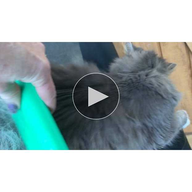 Deshedding Grooming Tool Undercoat Brush for Short & Long Hair A68115