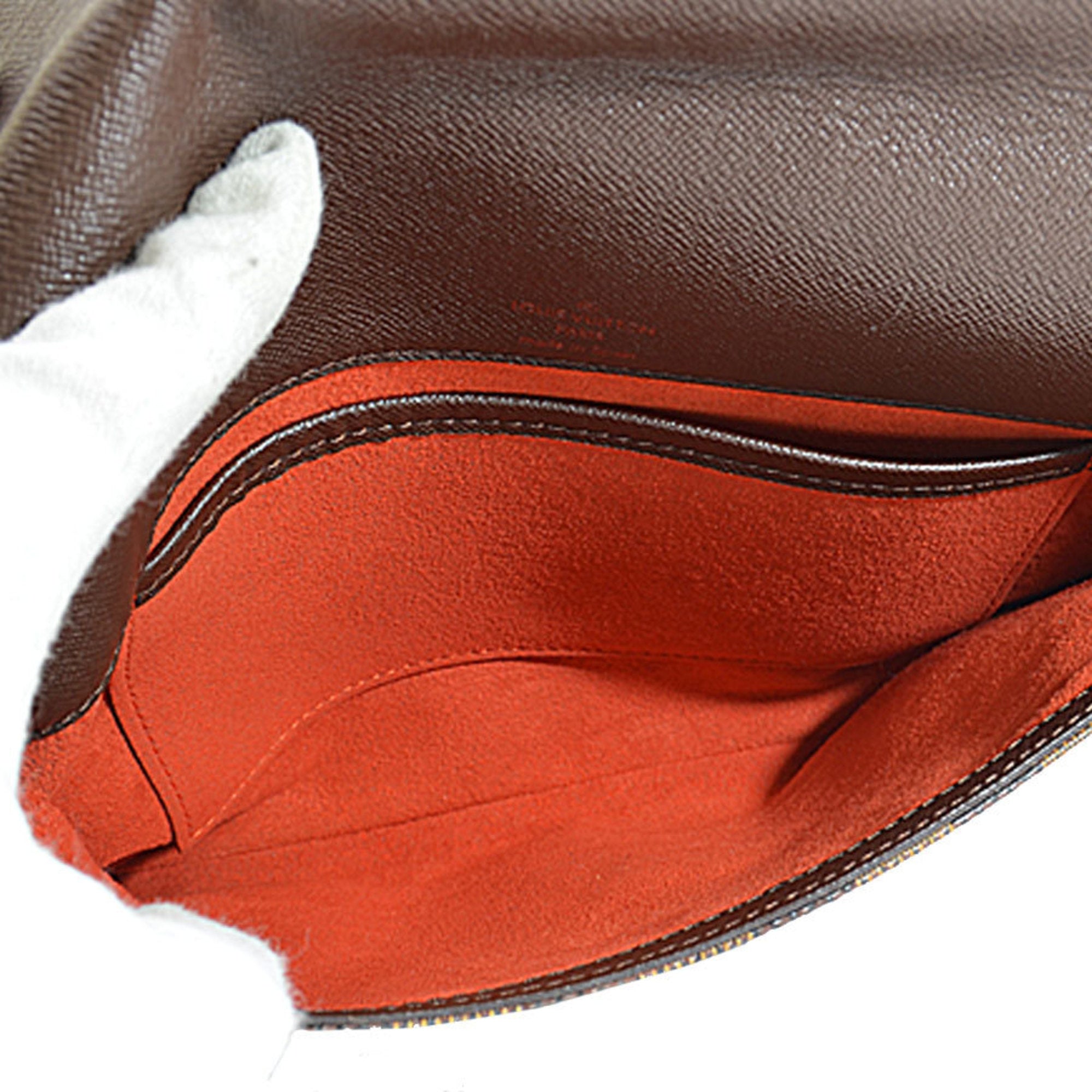 Pre-Owned Brown Canvas Shoulder Bag D322568