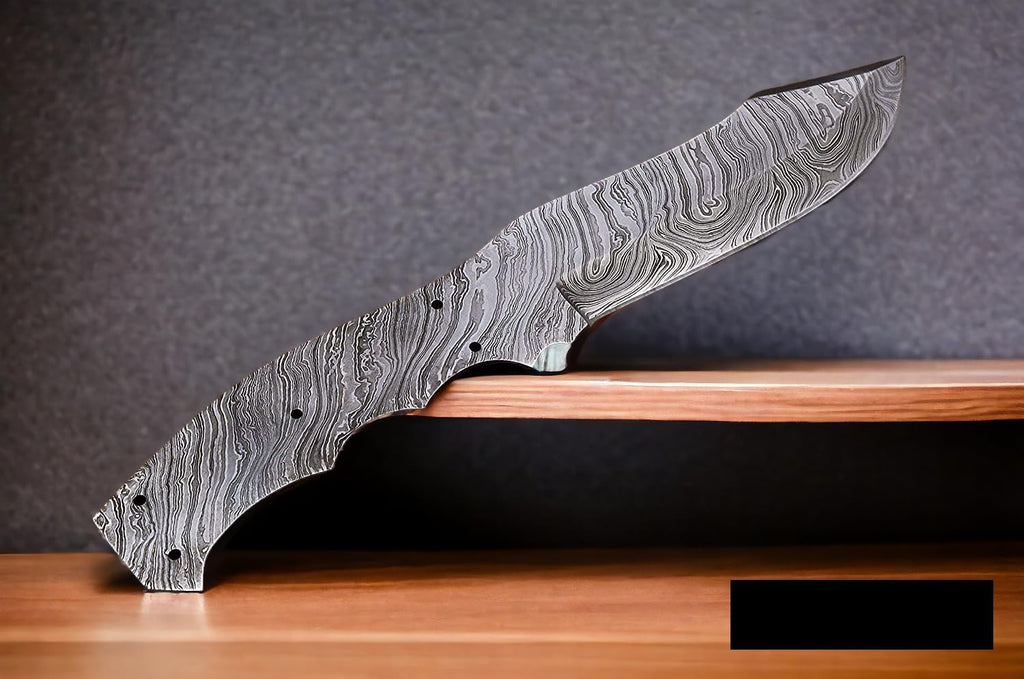 Damascus Steel Full Tang Blank Blade Knife K634701