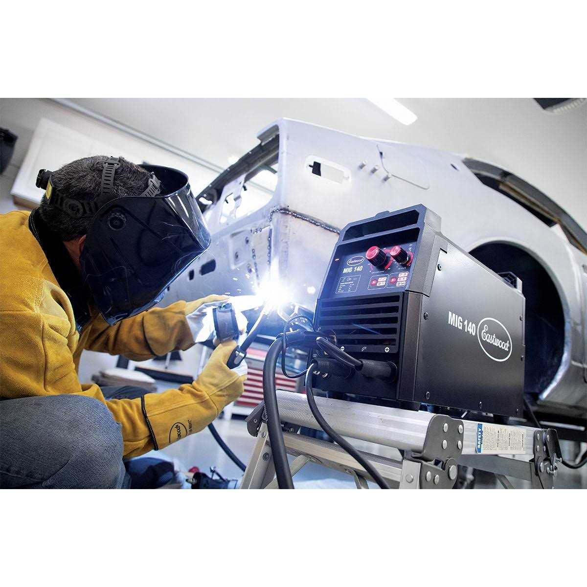 140 Amp MIG Welder Q470