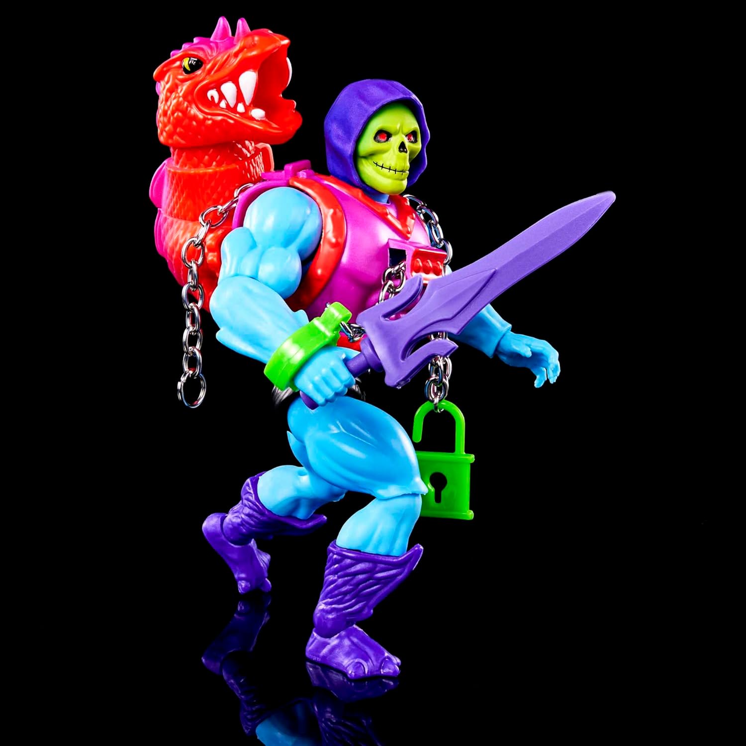 Deluxe Dragon Blast Skeletor 5.5-in Action Figure with Accessories T571