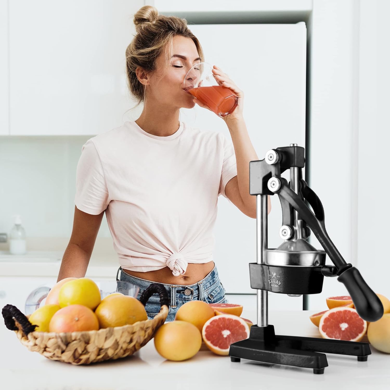 Cast-Iron Orange Juice Squeezer F34861