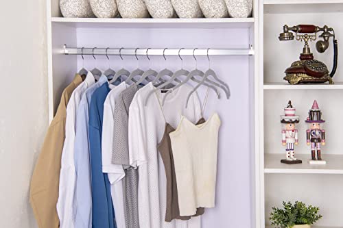 White 50 Pack Non-Velvet Plastic Heavy Duty Clothes Hangers with Chrome Swivel Hook D1317