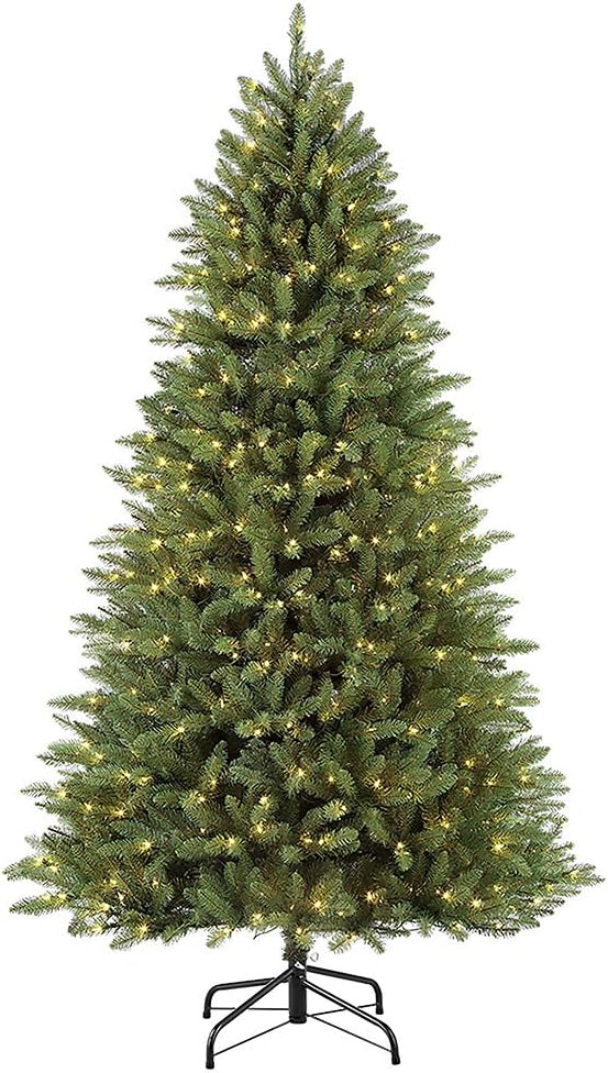7.5 Foot Pre-Lit Green Artificial Christmas Tree with 600 Clear Lights Z48034
