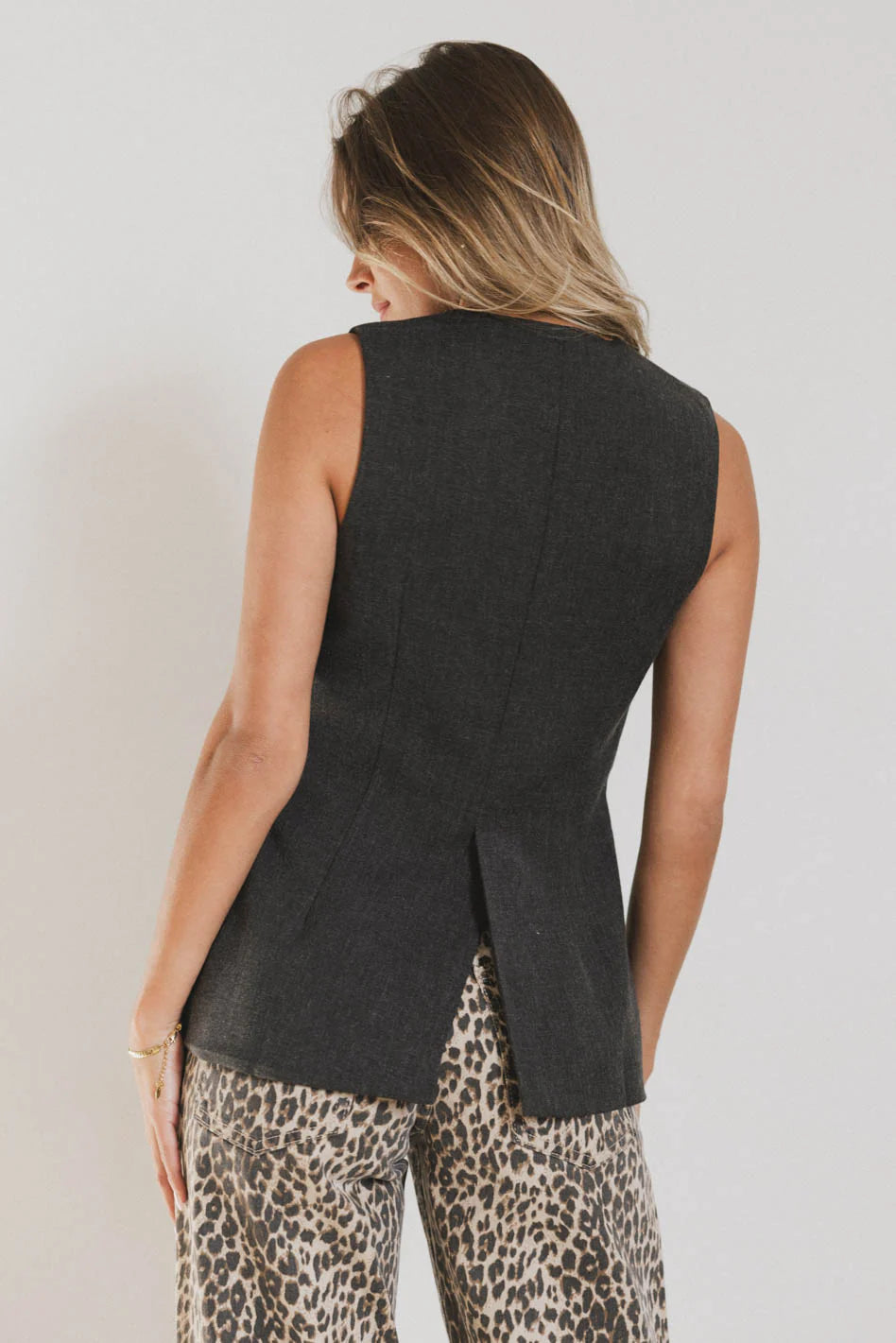 Tweed Vest A979