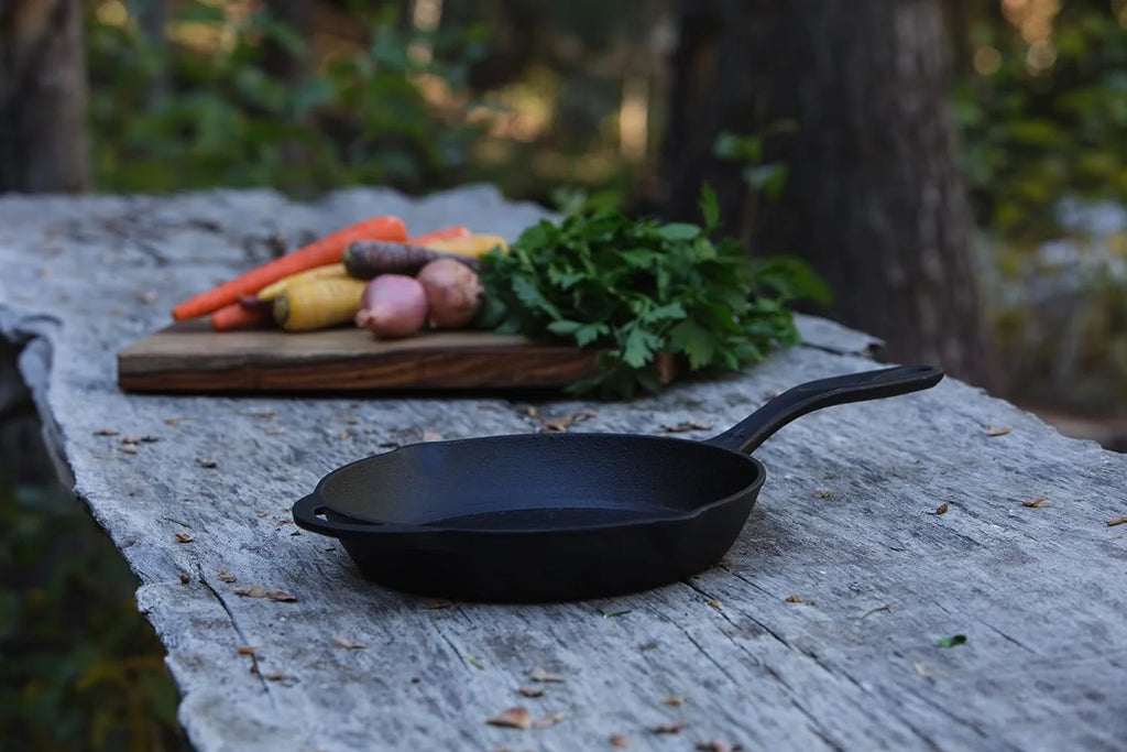 Black Enameled Cast Iron Skillet W948