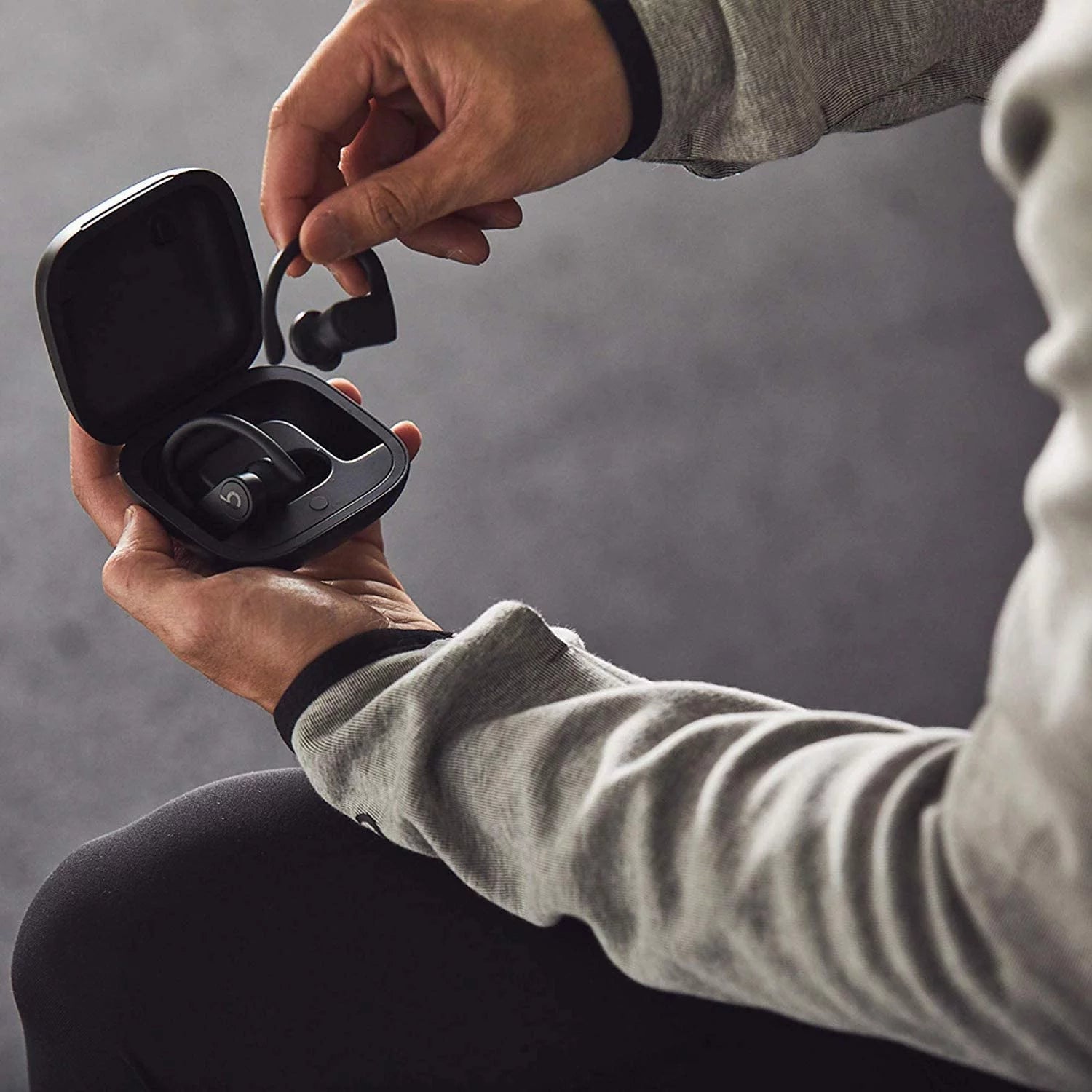 Navy Bluetooth True Wireless Earbuds with Charging Case J3739